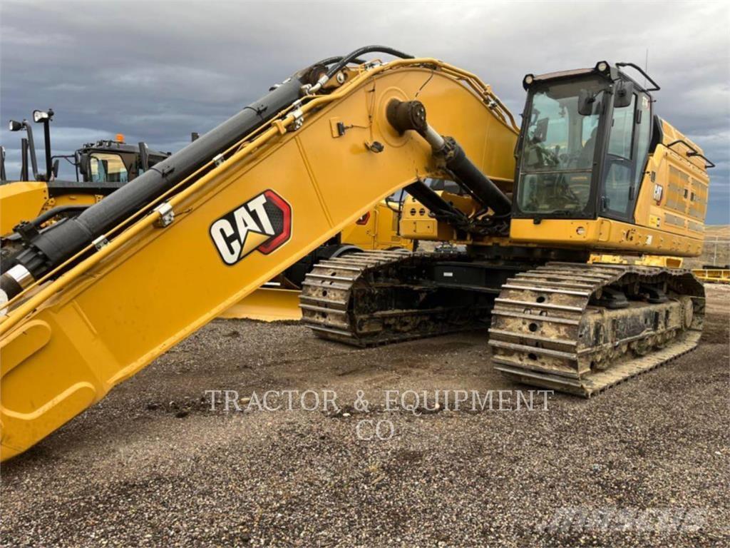 CAT 374 Excavatoare pe șenile
