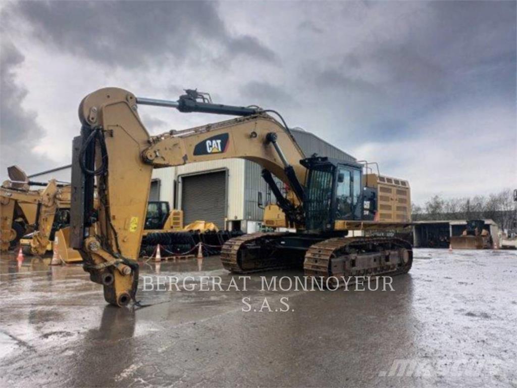 CAT 374F Excavatoare pe șenile
