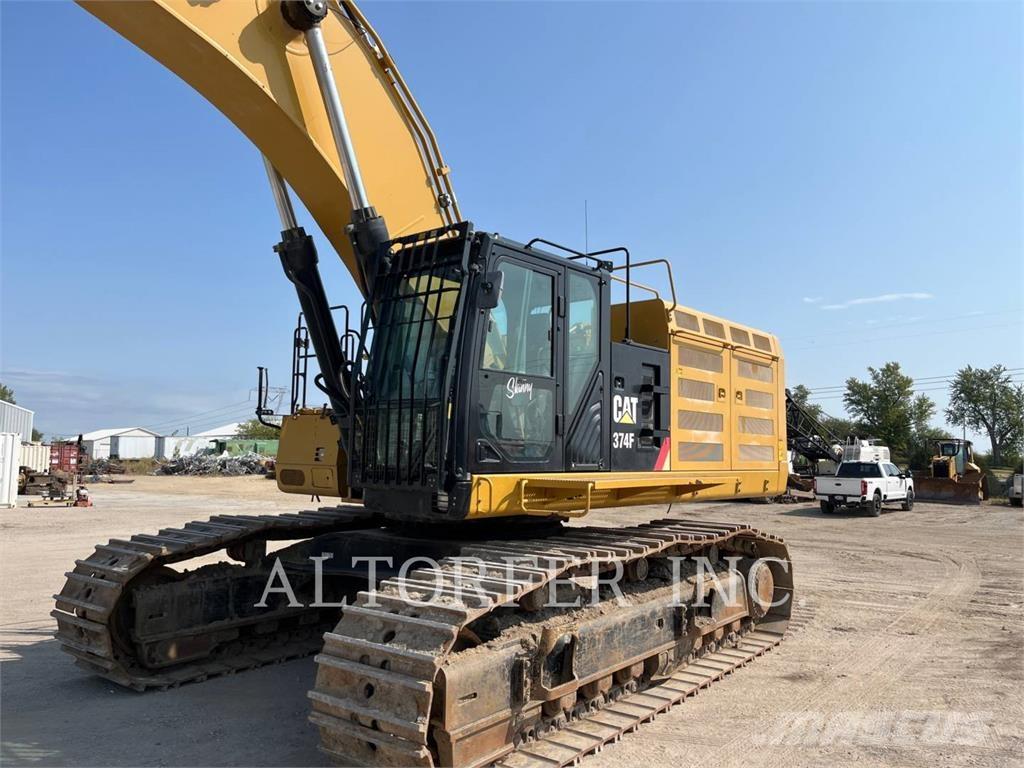 CAT 374FL Excavatoare pe șenile
