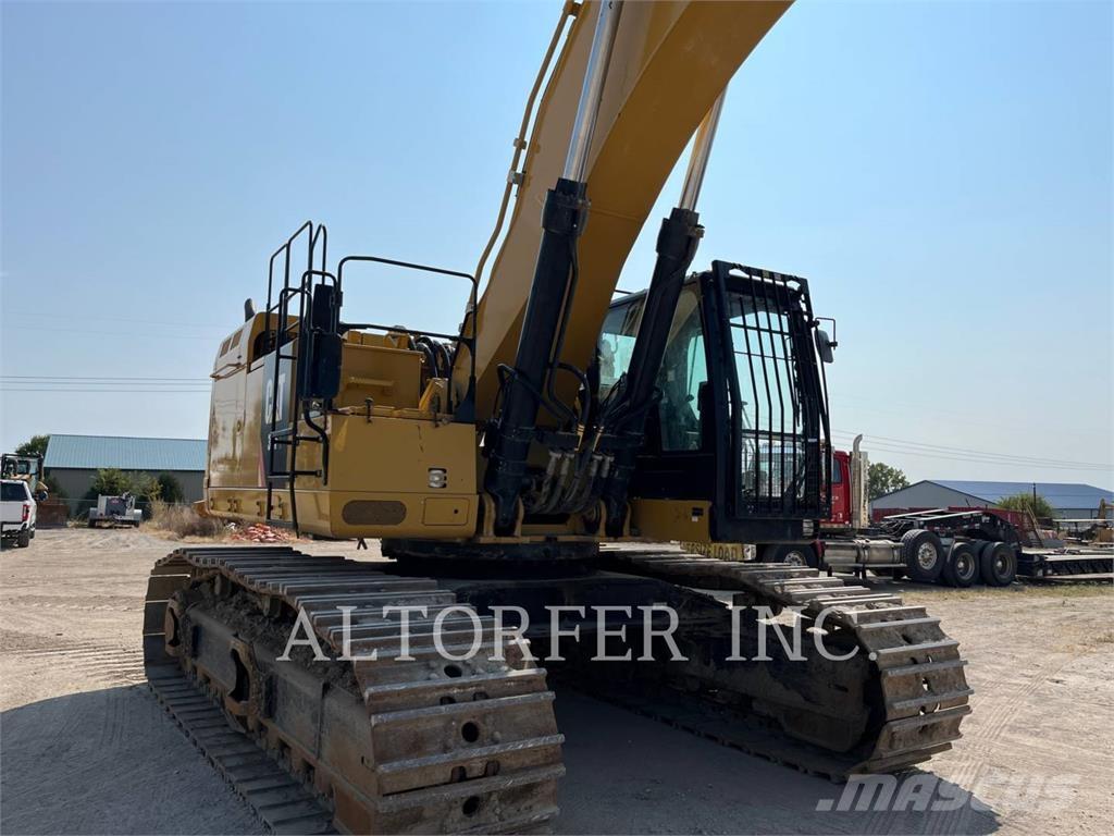 CAT 374FL Excavatoare pe șenile
