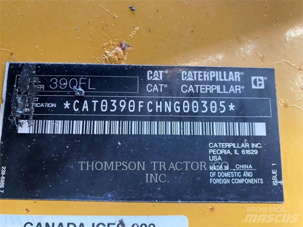 CAT 390FL Excavatoare pe șenile
