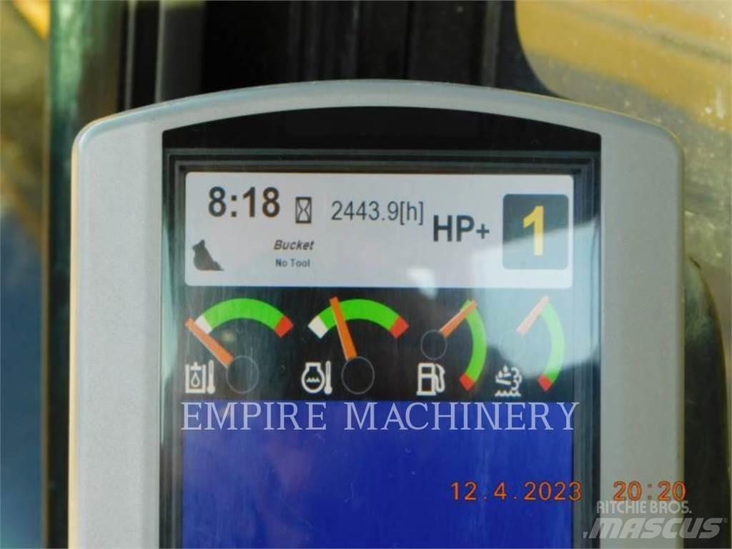 CAT 390FL GP P Excavatoare pe șenile
