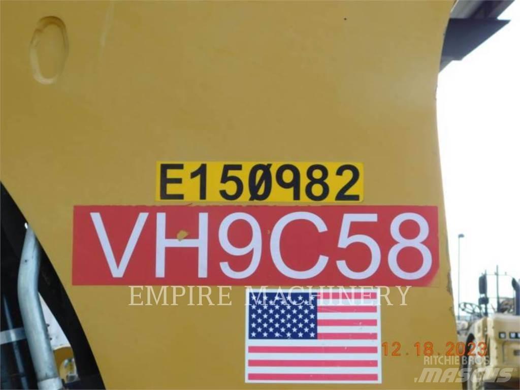 CAT 415F2 4EOP Buldoexcavatoare