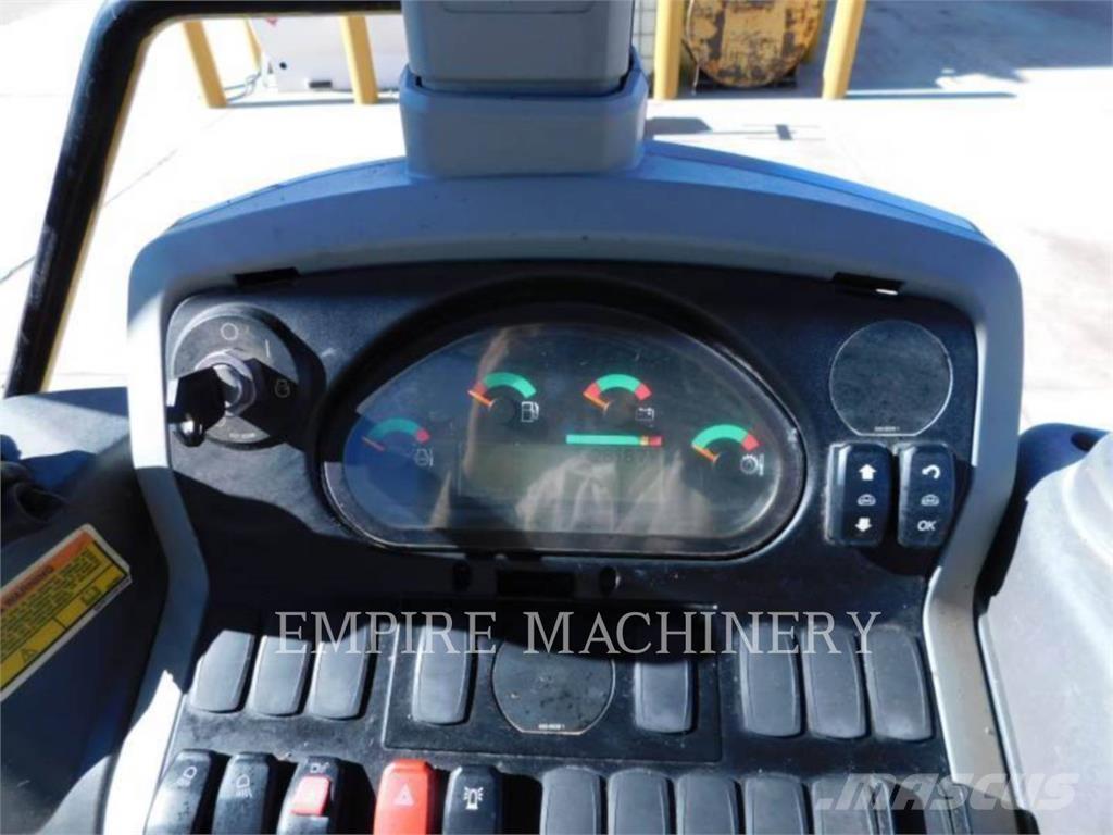 CAT 415F2 IL Incarcator pe pneuri