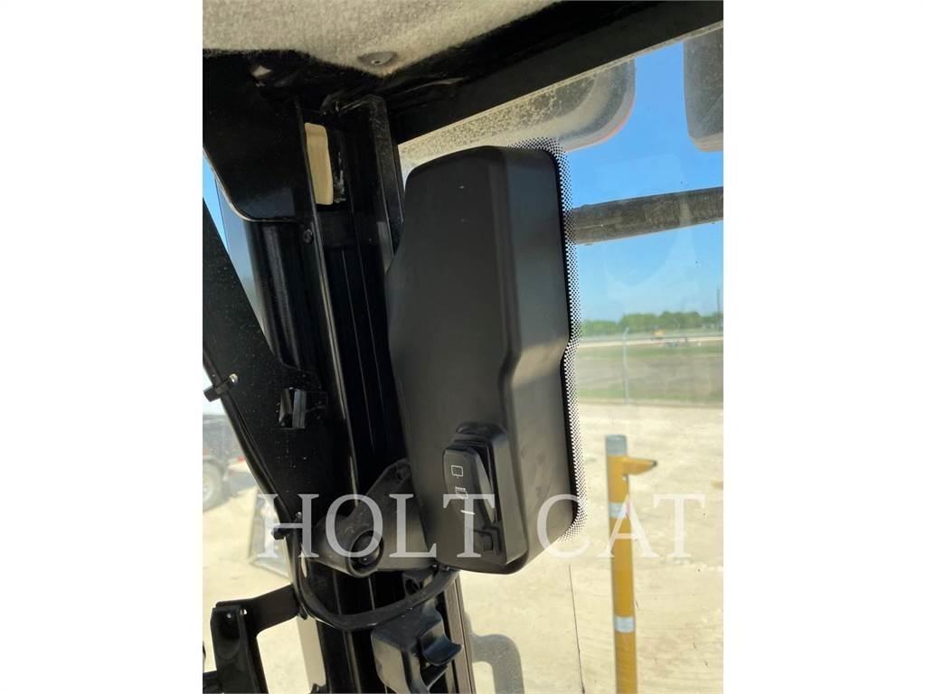CAT 415F2IL Incarcator pe pneuri