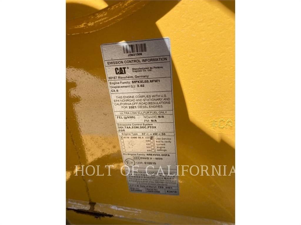 CAT 415IL Incarcator pe pneuri