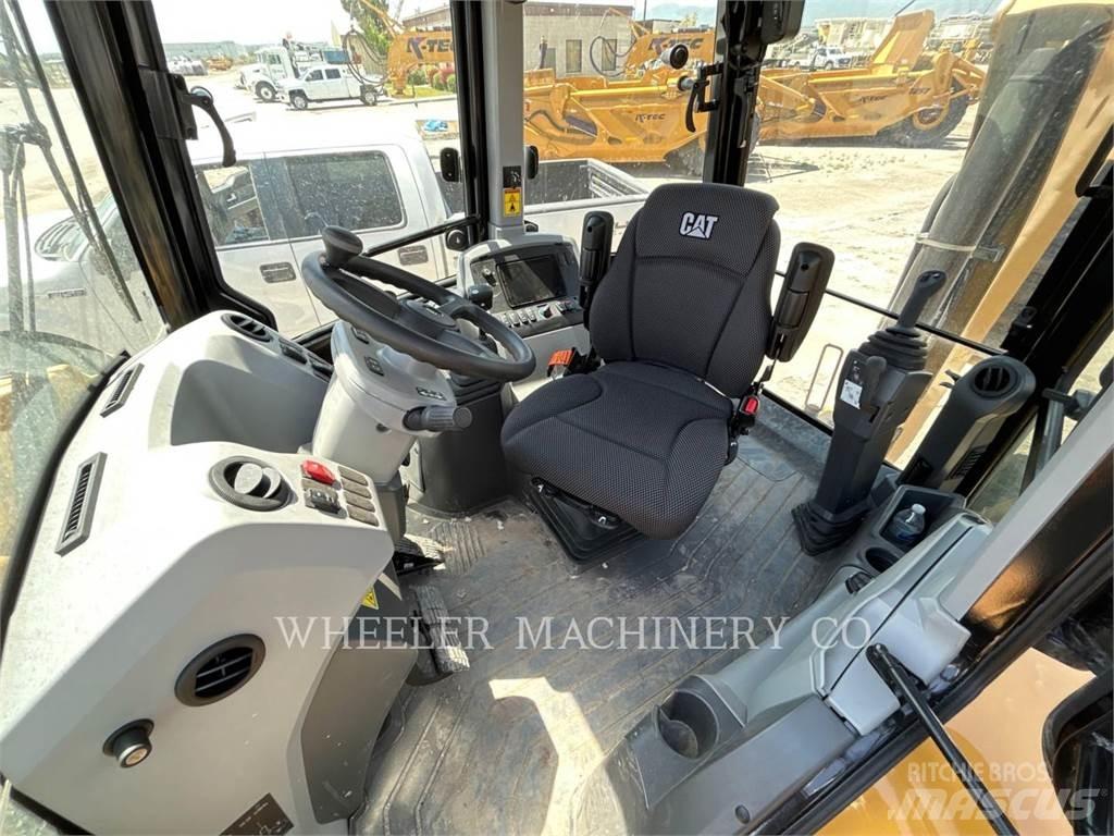 CAT 420 Buldoexcavatoare