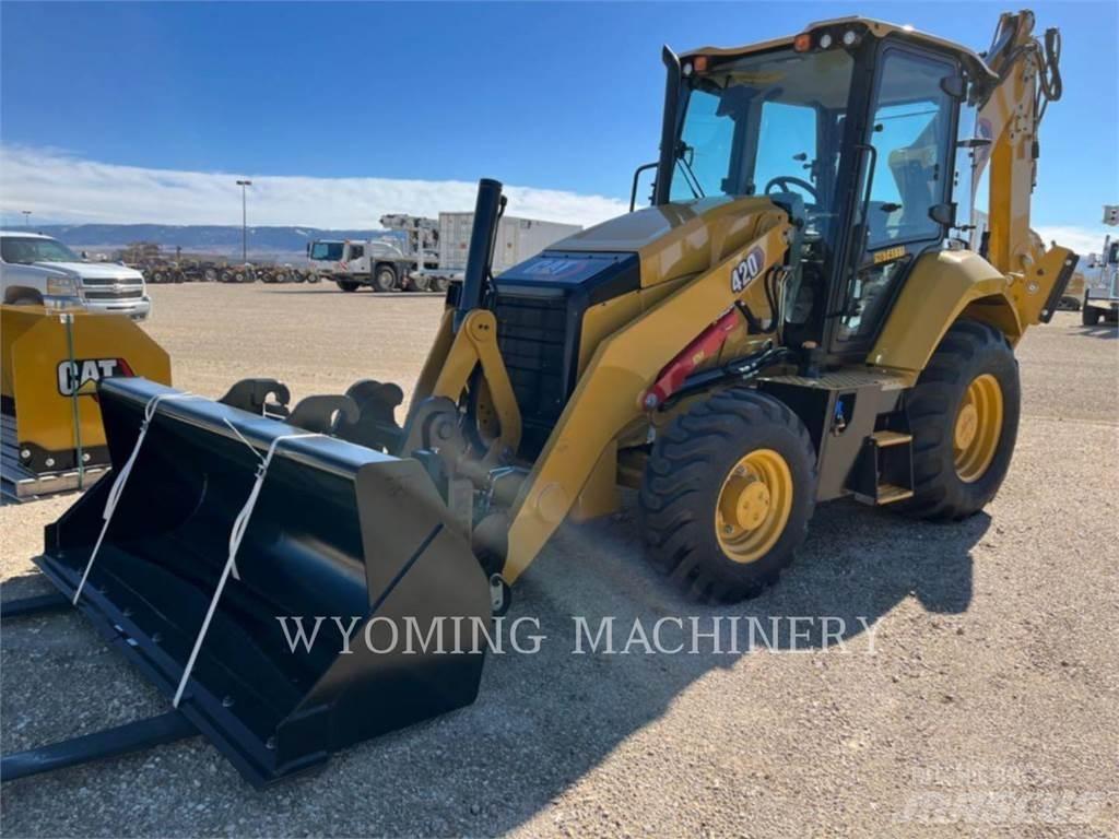 CAT 420 Buldoexcavatoare