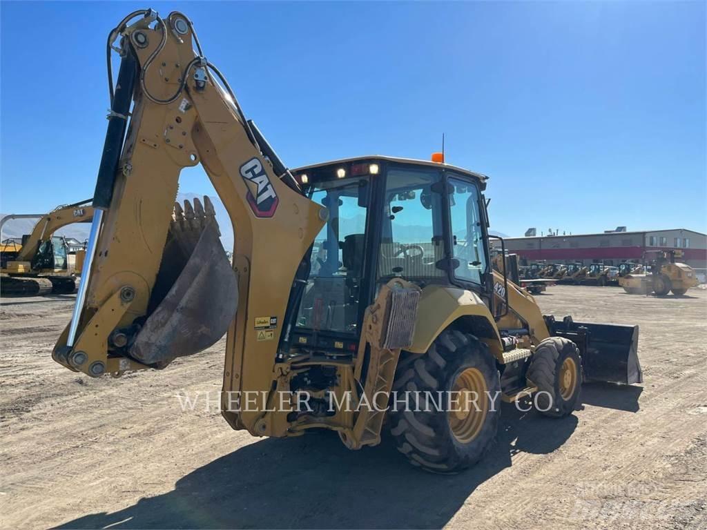 CAT 420 Buldoexcavatoare