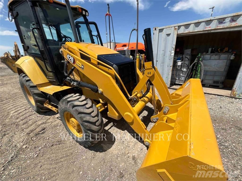 CAT 420 Buldoexcavatoare