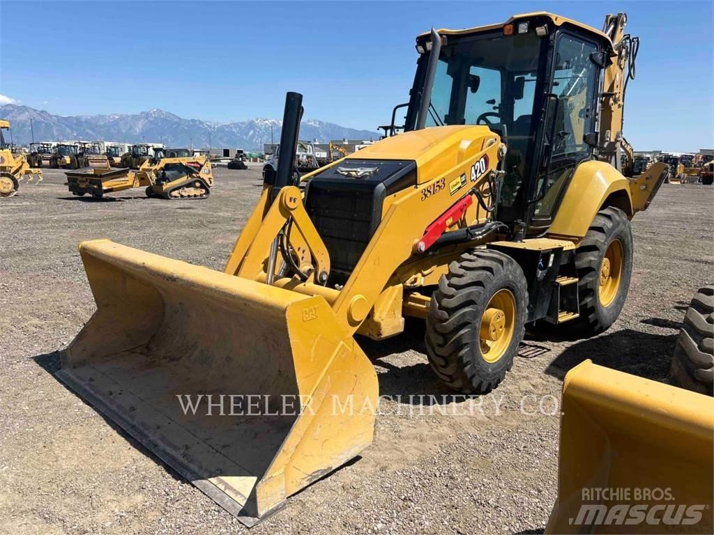 CAT 420 Buldoexcavatoare