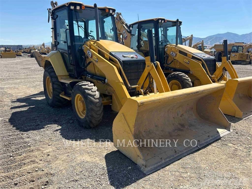 CAT 420 Buldoexcavatoare