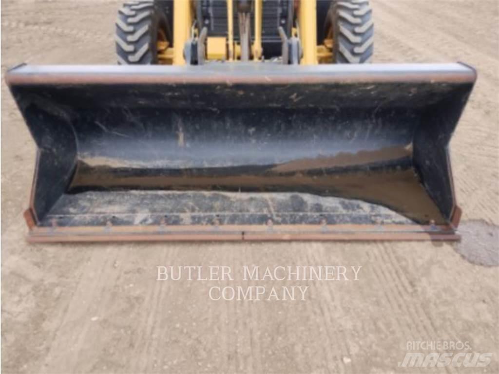 CAT 420 Buldoexcavatoare