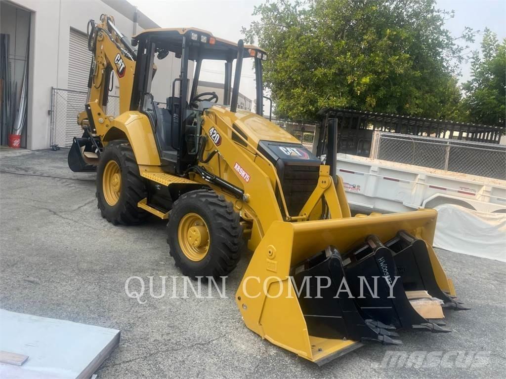CAT 420 Buldoexcavatoare