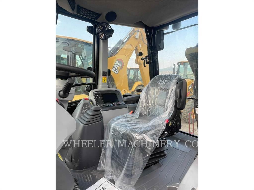 CAT 420 Buldoexcavatoare