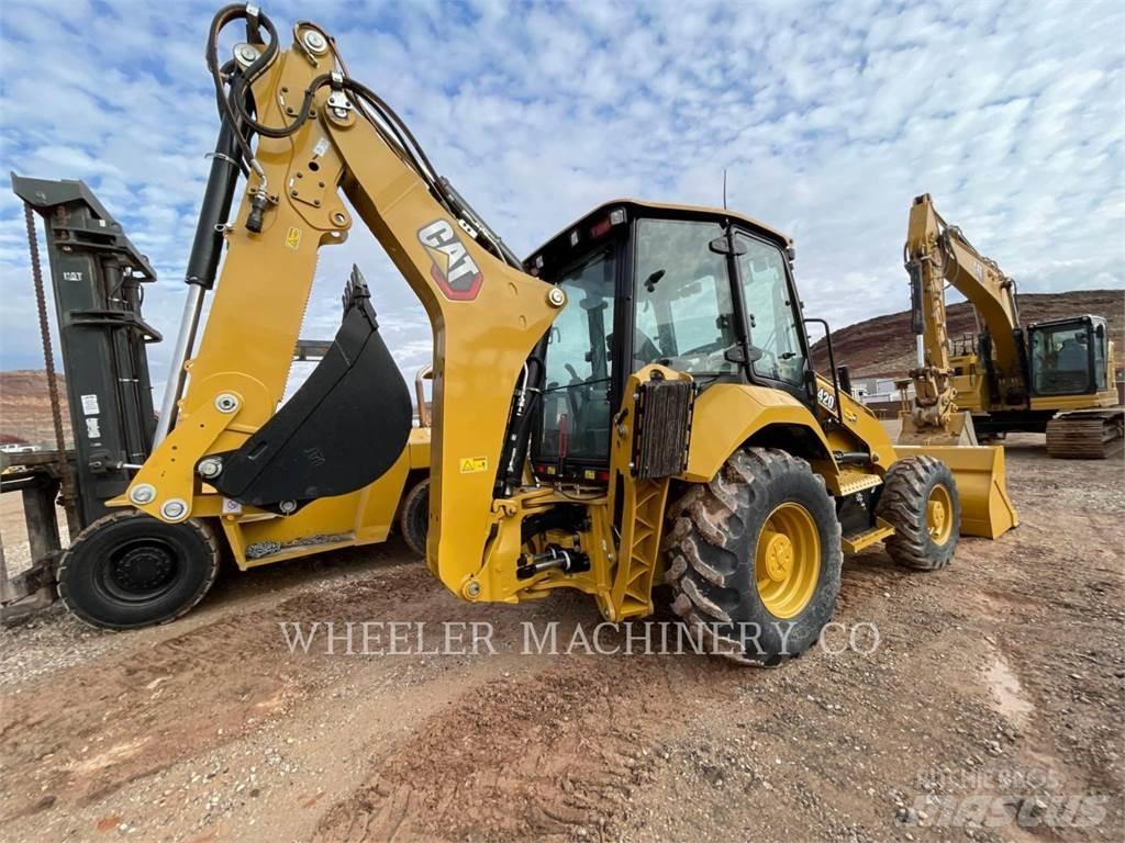 CAT 420 CF Buldoexcavatoare