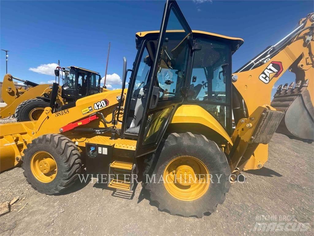 CAT 420 CF Buldoexcavatoare