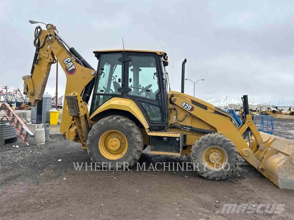 CAT 420 CF Buldoexcavatoare