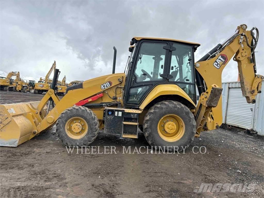 CAT 420 CF Buldoexcavatoare