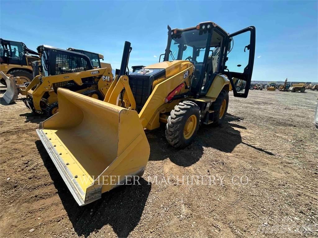 CAT 420 TH Buldoexcavatoare