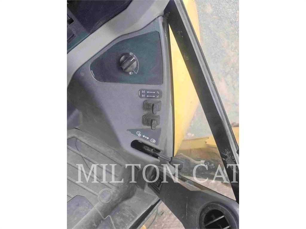CAT 420 XE Buldoexcavatoare