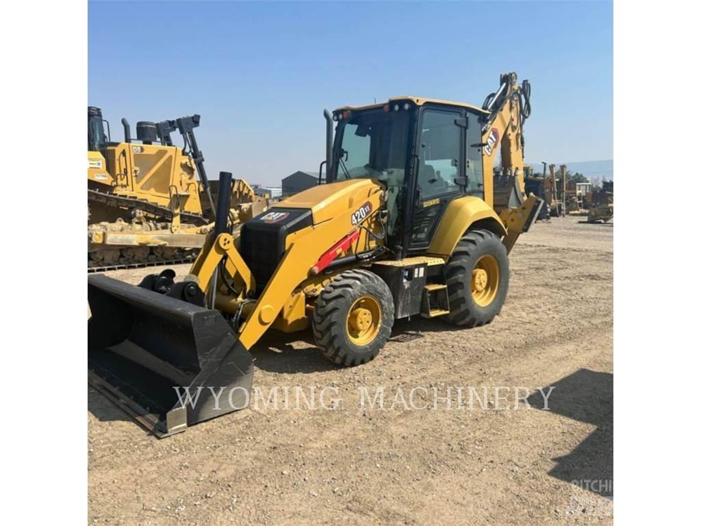CAT 420 XE Buldoexcavatoare