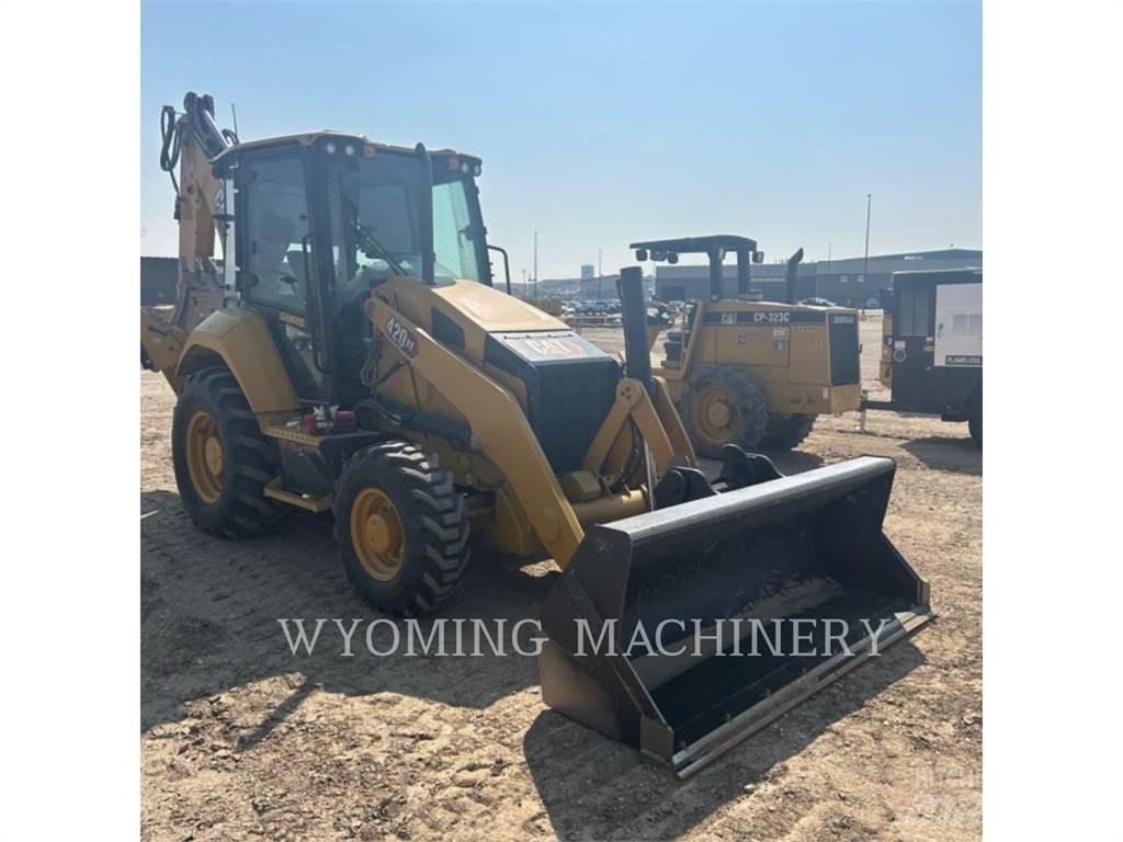 CAT 420 XE Buldoexcavatoare