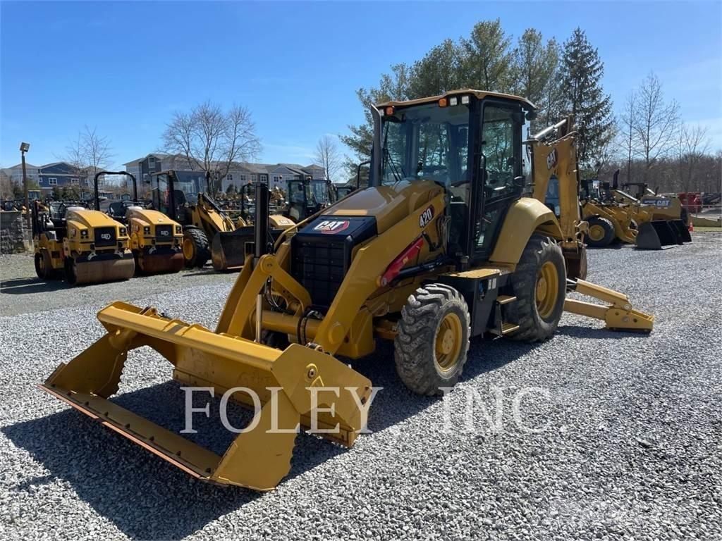 CAT 42007 Buldoexcavatoare