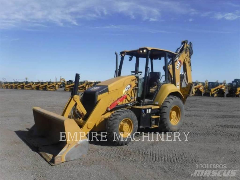 CAT 42007 Buldoexcavatoare