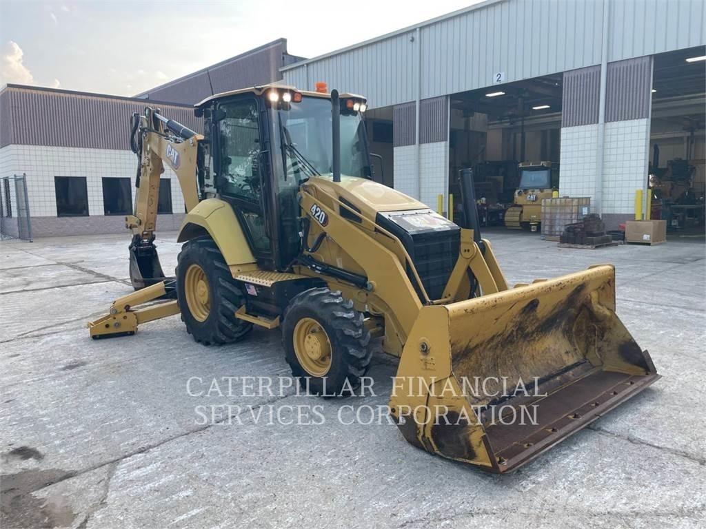 CAT 42007 Buldoexcavatoare