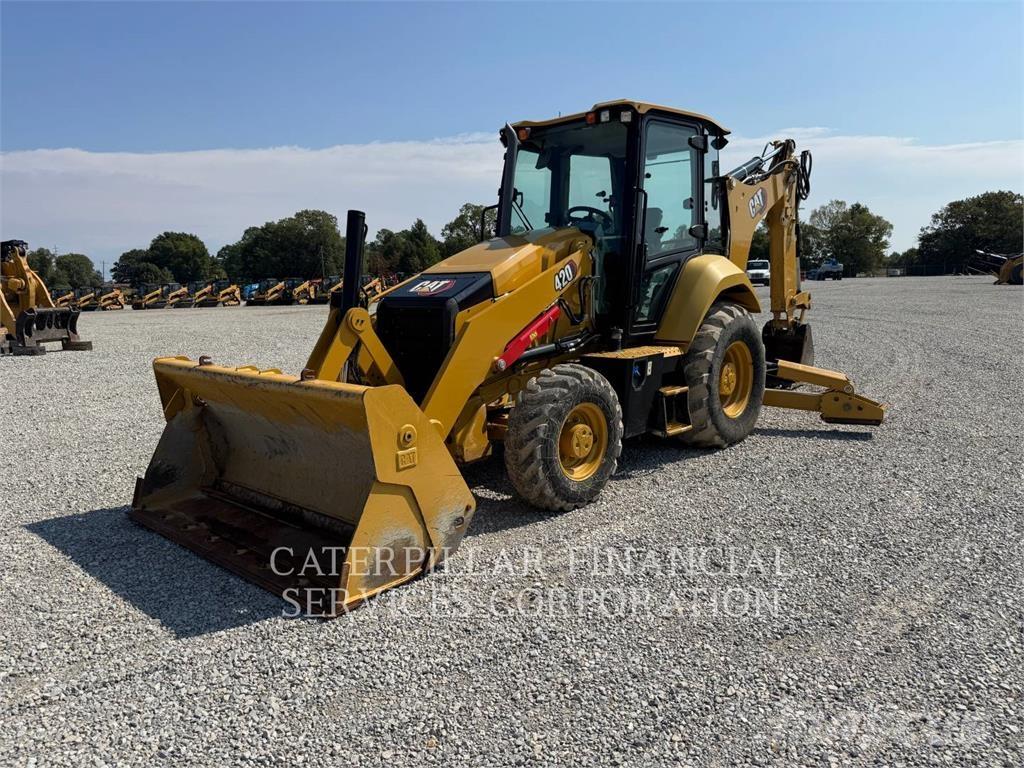 CAT 42007 Buldoexcavatoare