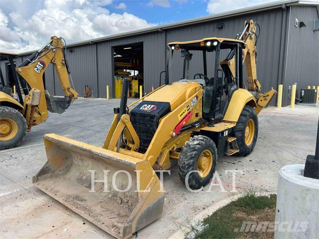 CAT 42007 Buldoexcavatoare