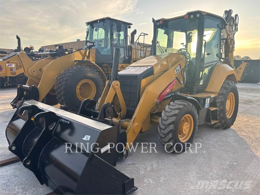 CAT 420CABHYTH Buldoexcavatoare