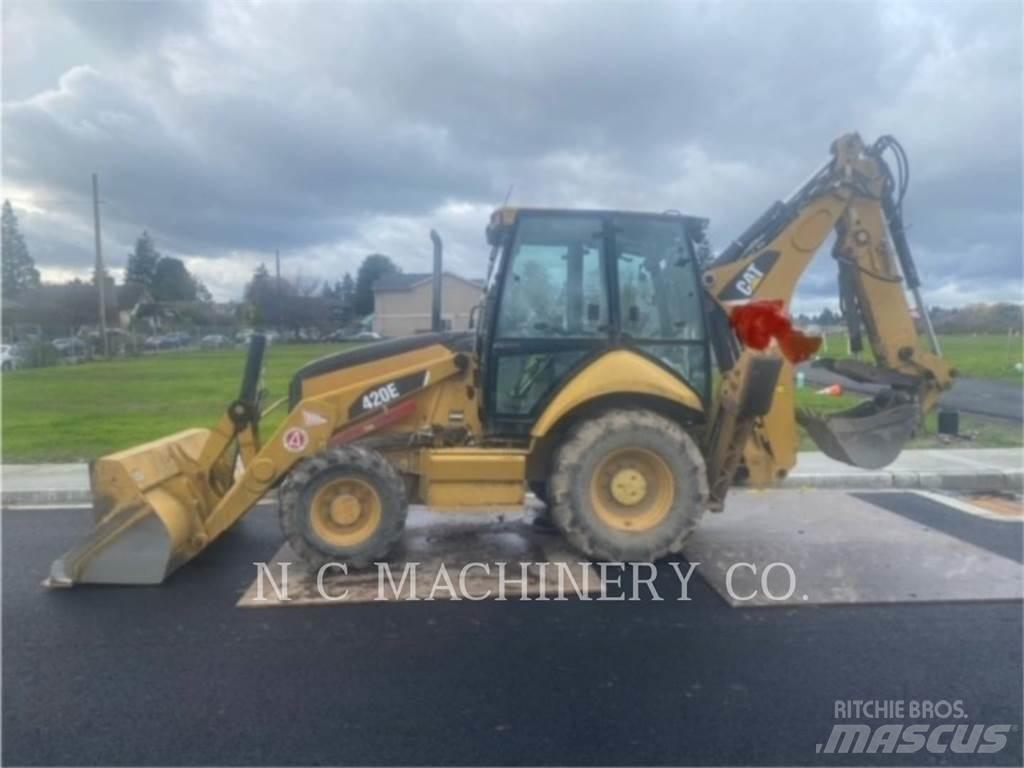 CAT 420E Buldoexcavatoare