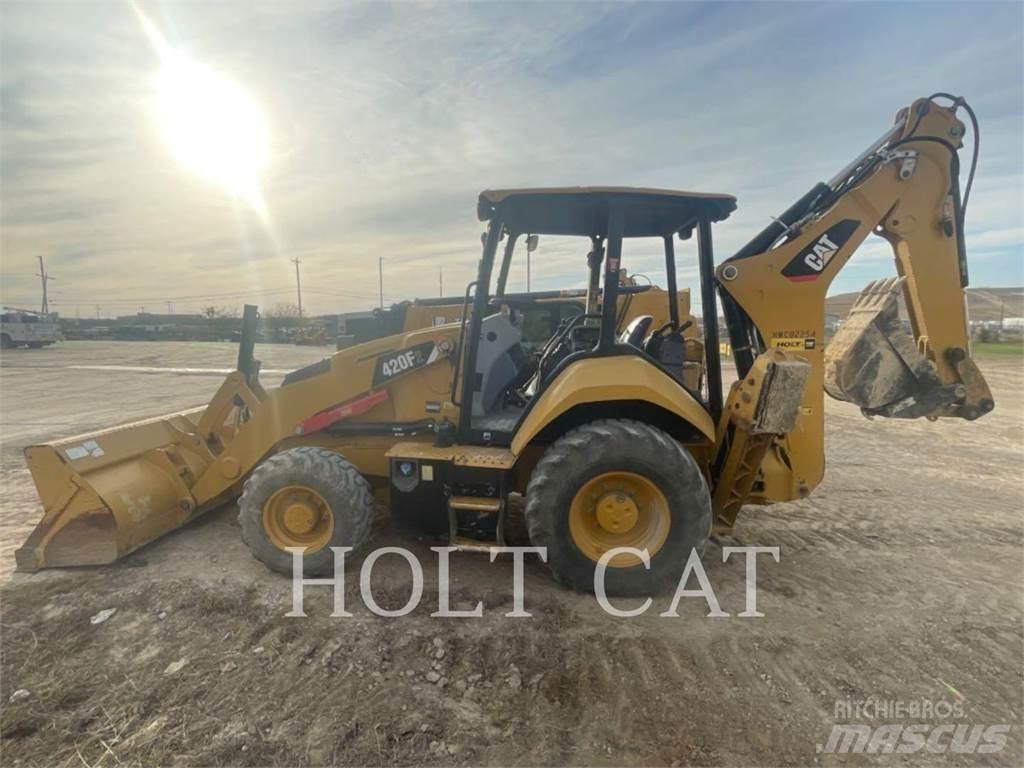 CAT 420F Buldoexcavatoare