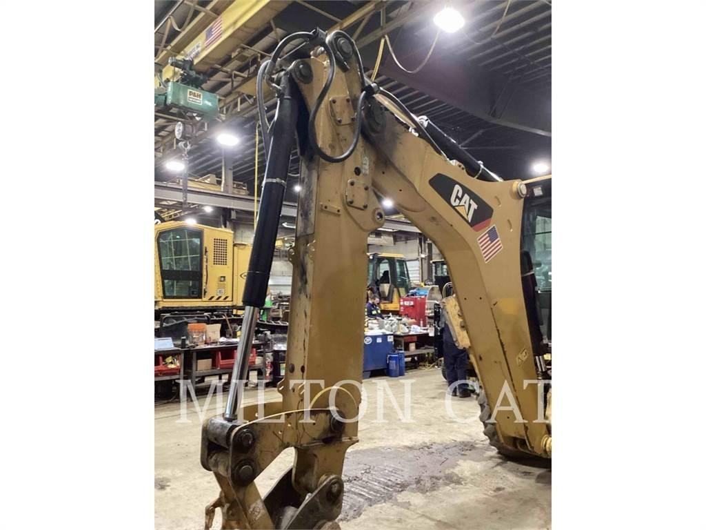 CAT 420F 2 IT Buldoexcavatoare