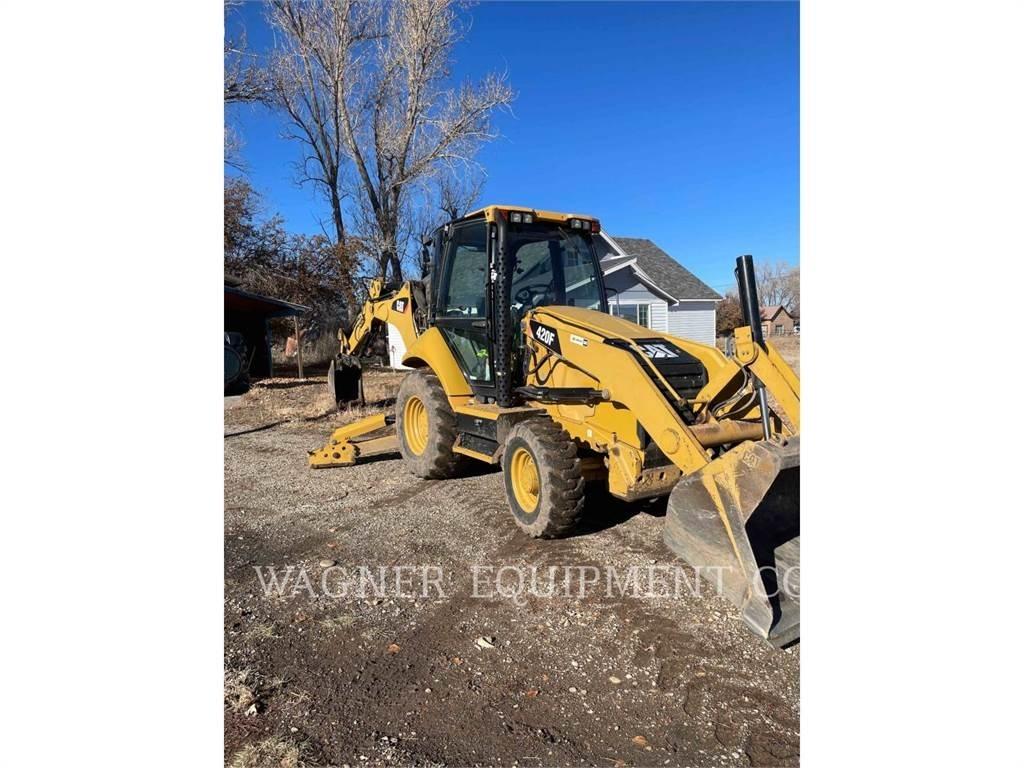 CAT 420F 4WDS Buldoexcavatoare