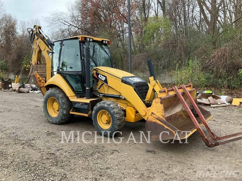 CAT 420F A Buldoexcavatoare