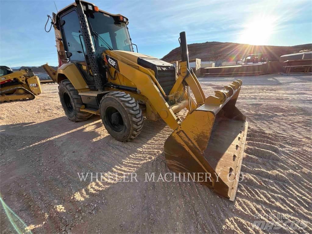 CAT 420F2 Buldoexcavatoare