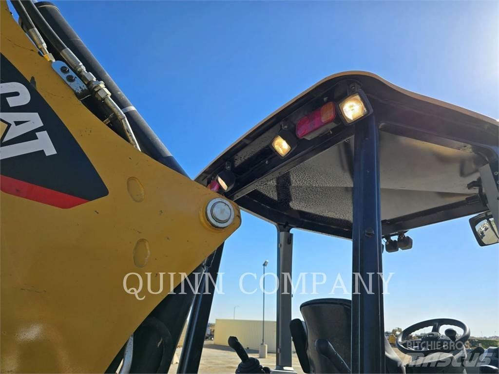 CAT 420F2 Buldoexcavatoare