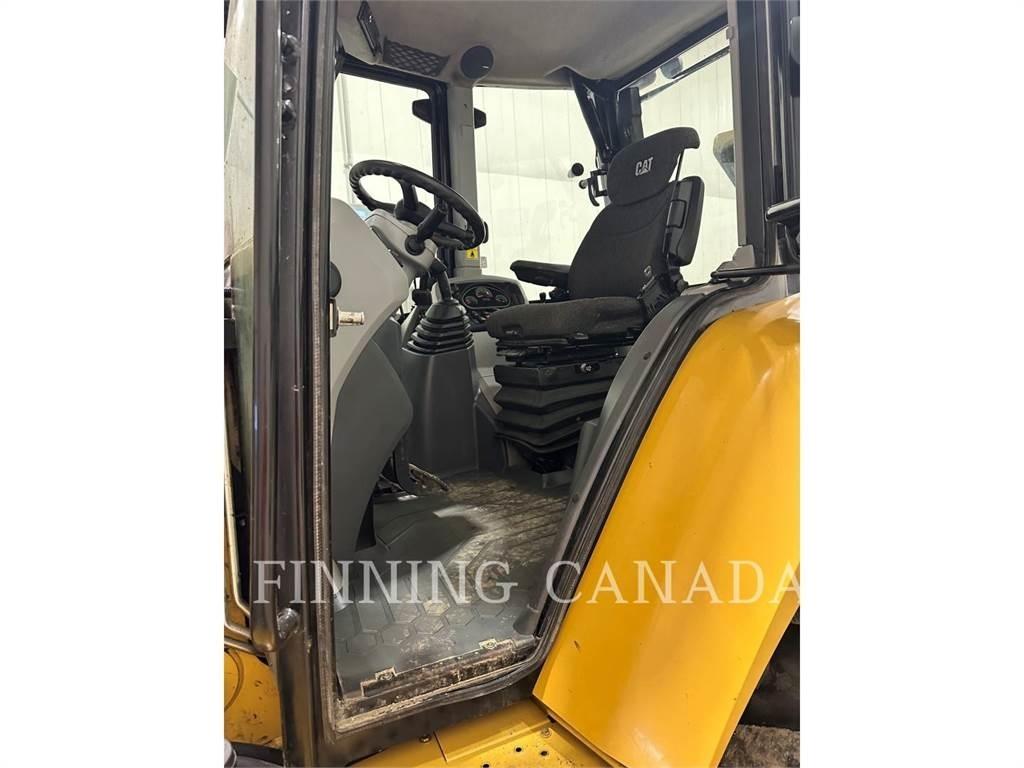 CAT 420F2 Buldoexcavatoare