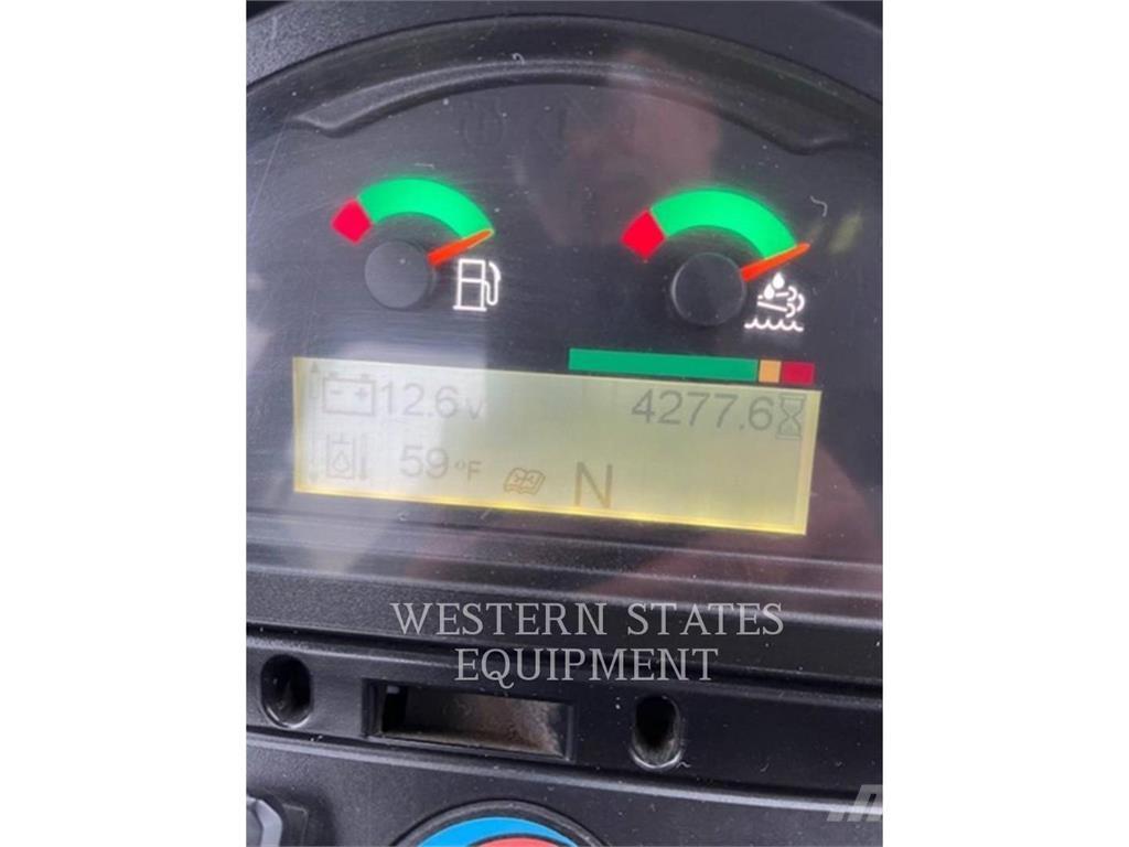 CAT 420F2 Buldoexcavatoare