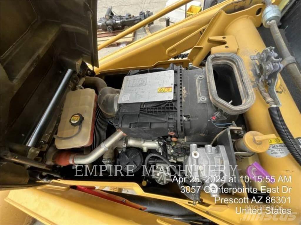 CAT 420F2 4EO Buldoexcavatoare