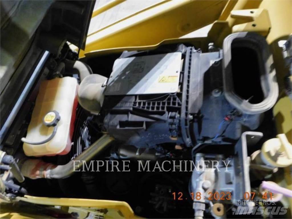 CAT 420F2 4EO Buldoexcavatoare