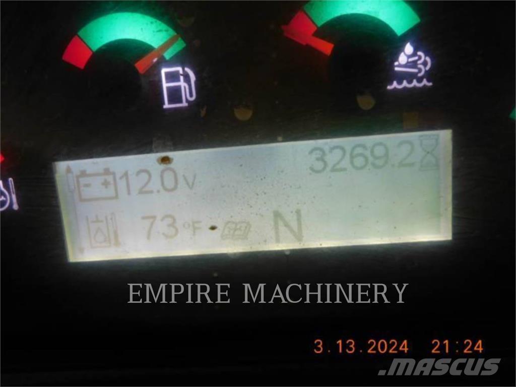 CAT 420F2 4EO Buldoexcavatoare