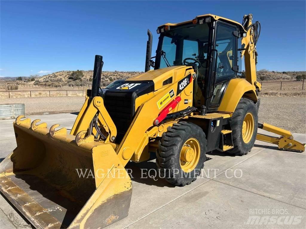 CAT 420F2 4WDE Buldoexcavatoare