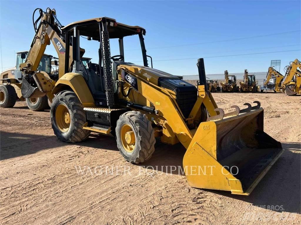 CAT 420F2 4WDE Buldoexcavatoare