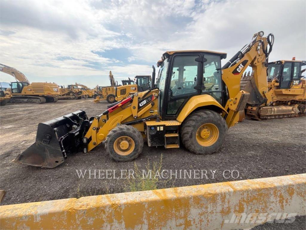 CAT 420F2 ITCF Buldoexcavatoare
