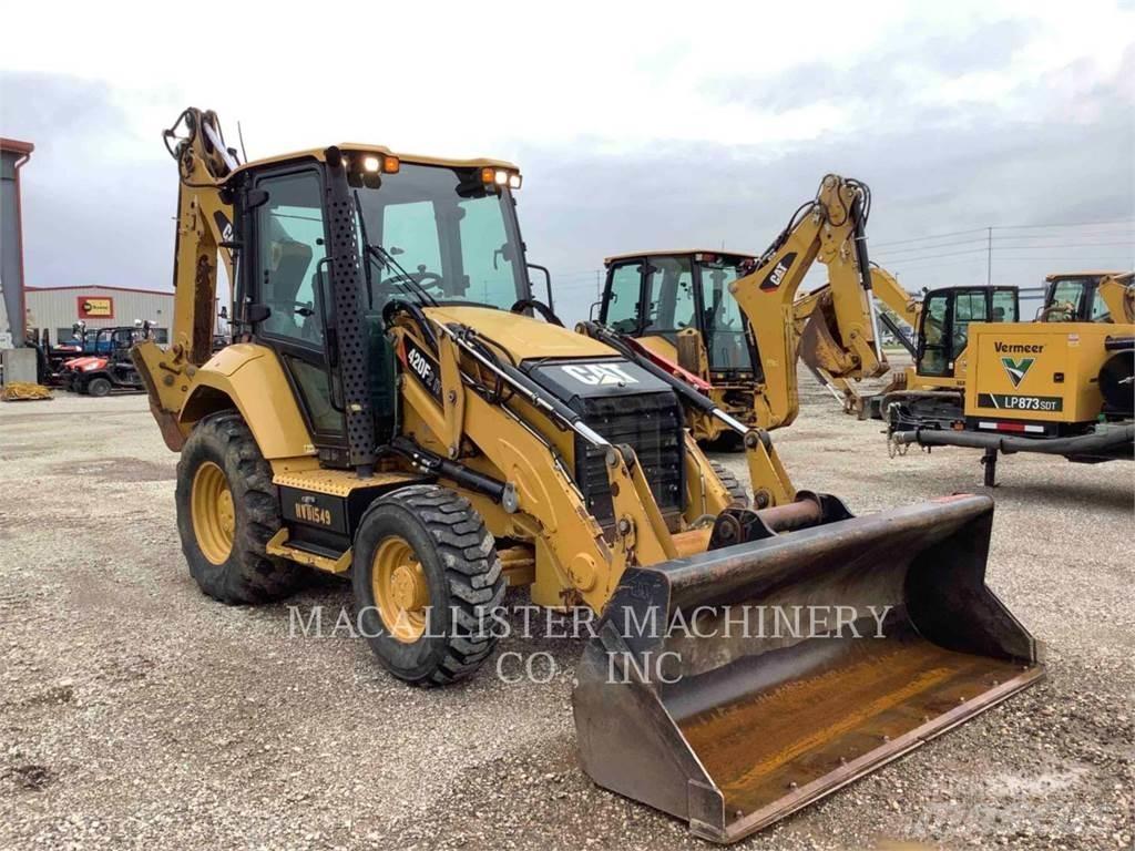 CAT 420F2IT Buldoexcavatoare