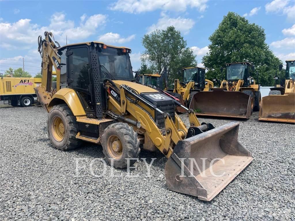 CAT 420F2IT Buldoexcavatoare